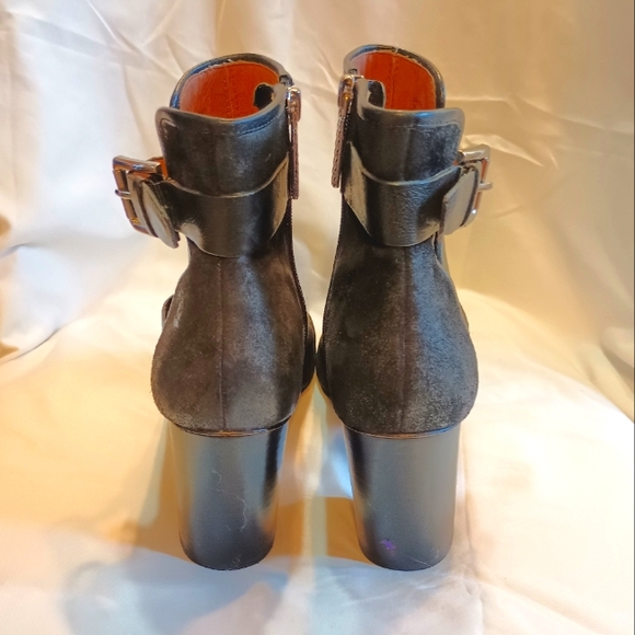 Donald J Pliner Kara Black Suede Womens Ankle Boots. Size 8M - Picture 4 of 15